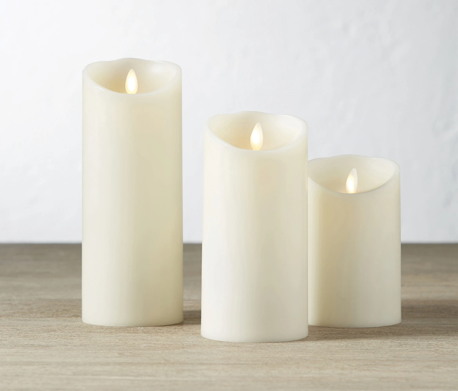 Liown 3.5" X 5", 7", Or 9" Moving Flame Ivory-Vanilla Scented Pillar Battery Candle 1 Liown 3.5" X 5", 7", Or 9" Moving Flame Ivory-Vanilla Scented Pillar Battery Candle