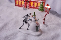 Department 56 The Nightmare Before Christmas Village Jack Sees His First Snowman 6007742