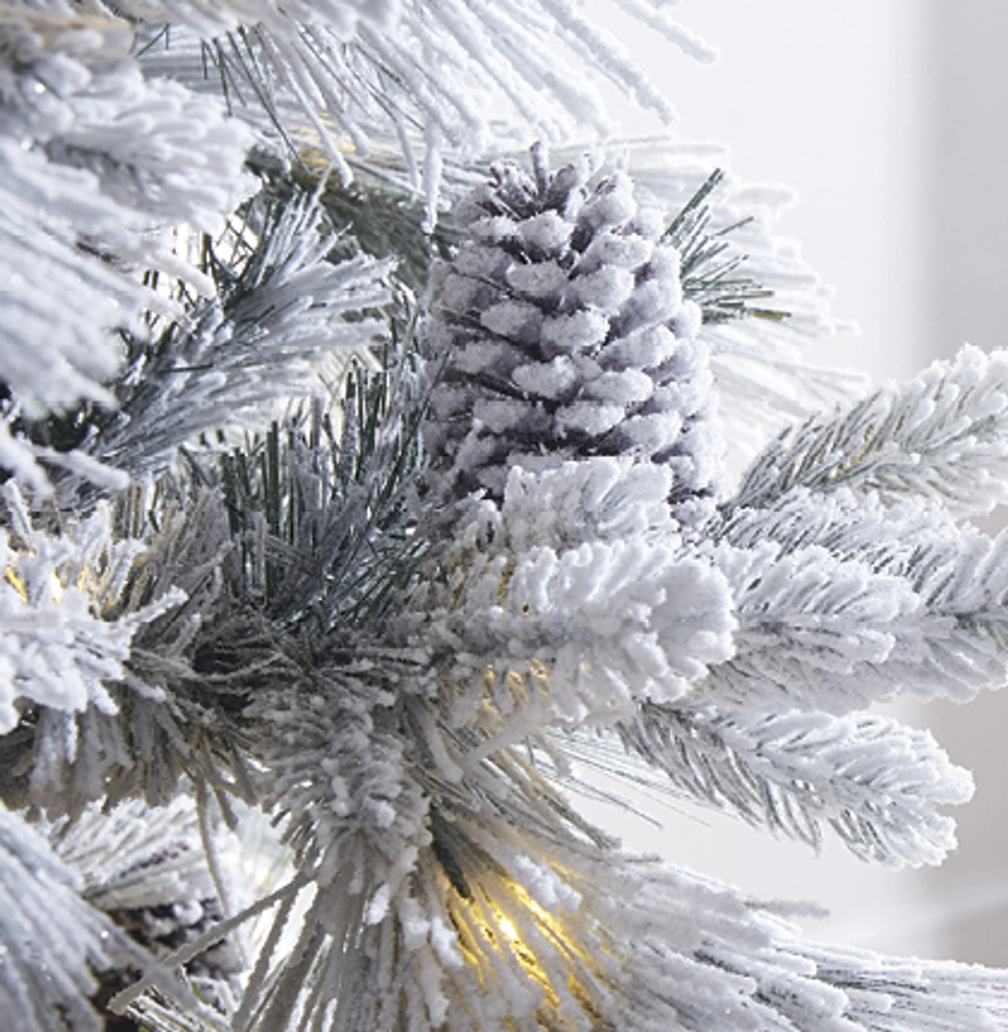 Raz 7.5' Or 9' Pre Lit Flocked Pine Christmas Tree 4 Raz 7.5' Or 9' Pre Lit Flocked Pine Christmas Tree - Image 4